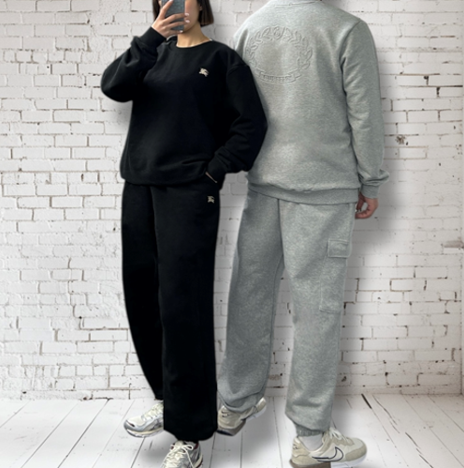 버버리 쭈리면 엠보 맨투맨 세트